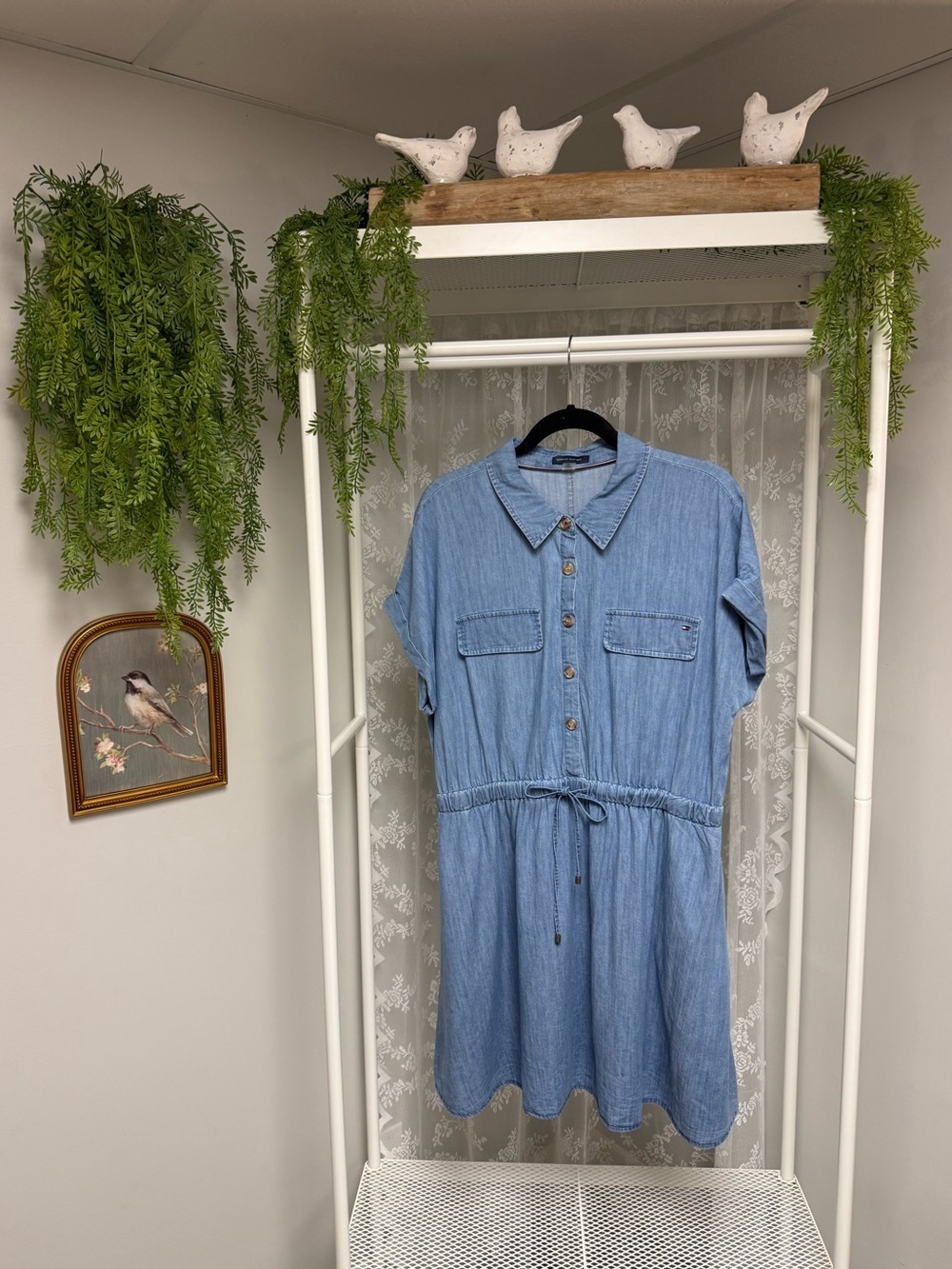 Tommy Hilfiger Chambray Denim Tie Waist Knee Length Shirt Dress - Size 14